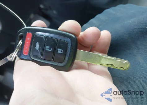 2016 Honda Cr-V Lx z USA, uszkodzony, nr VIN 2HKRM3H36GH555141